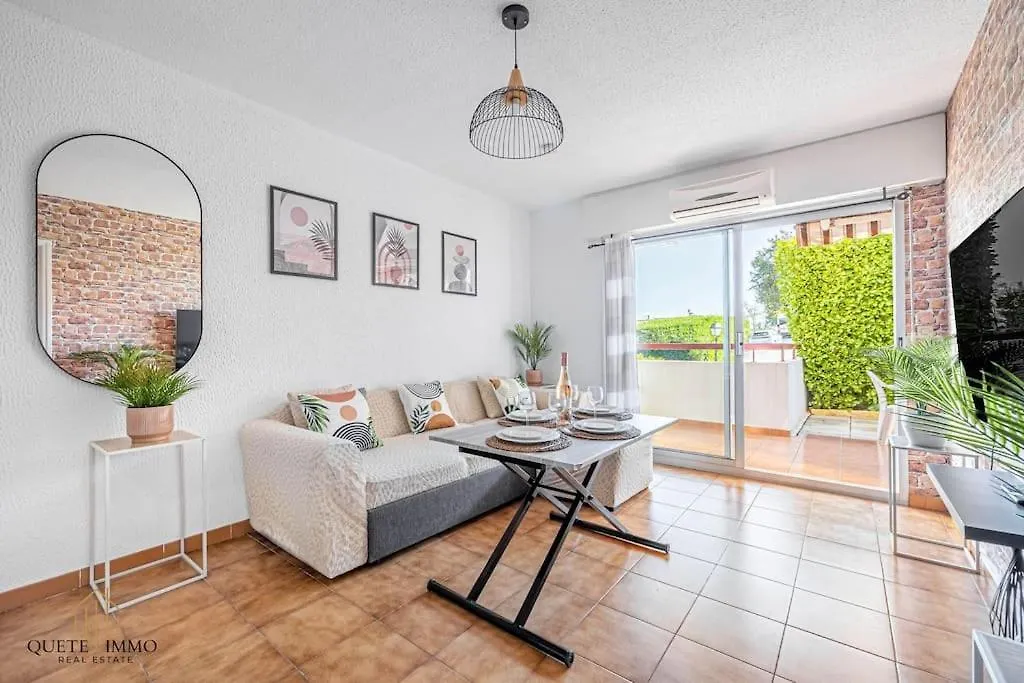 Havre De Paix A Villeneuve Loubet Apartment
