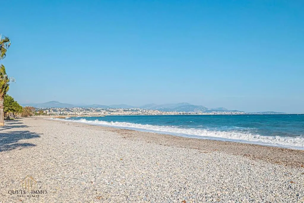 Havre De Paix A Villeneuve Loubet 0*, Villeneuve-Loubet